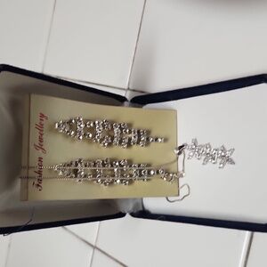 Rhinestones earring and necklace set- Sterling silver